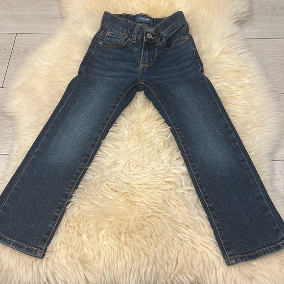 OshKosh B’Gosh Babseball T-Shirt Dino Theme & Old Navy Slim Fit Dark Denim In 4T - Picture 5 of 9